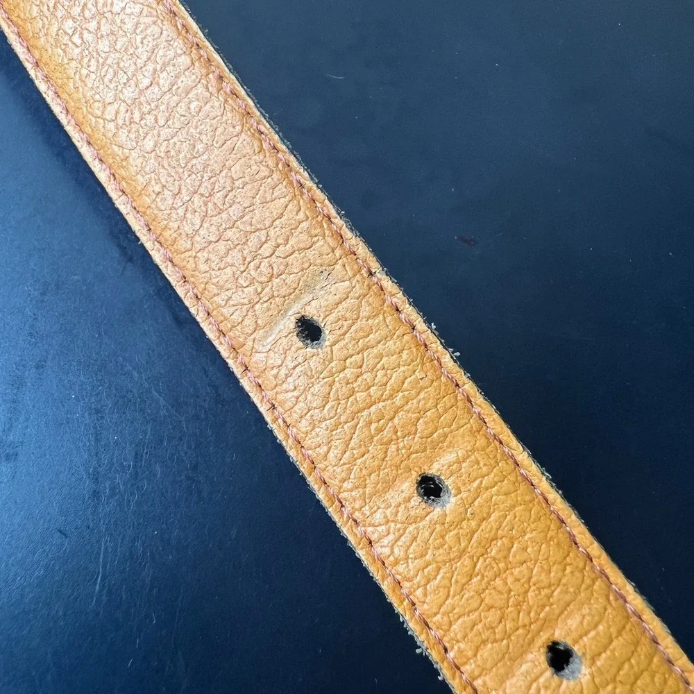 VTG GUESS 36